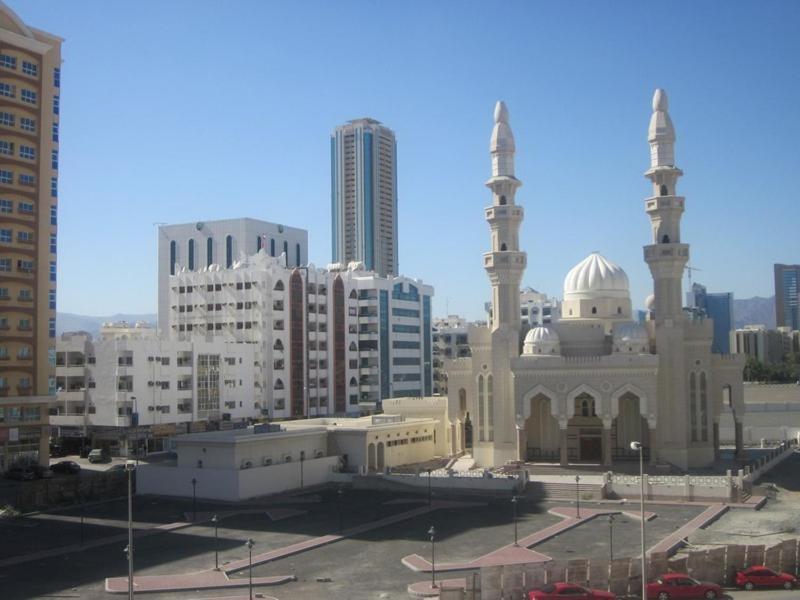 Royal Hotel Apartment Kalba ภายนอก รูปภาพ