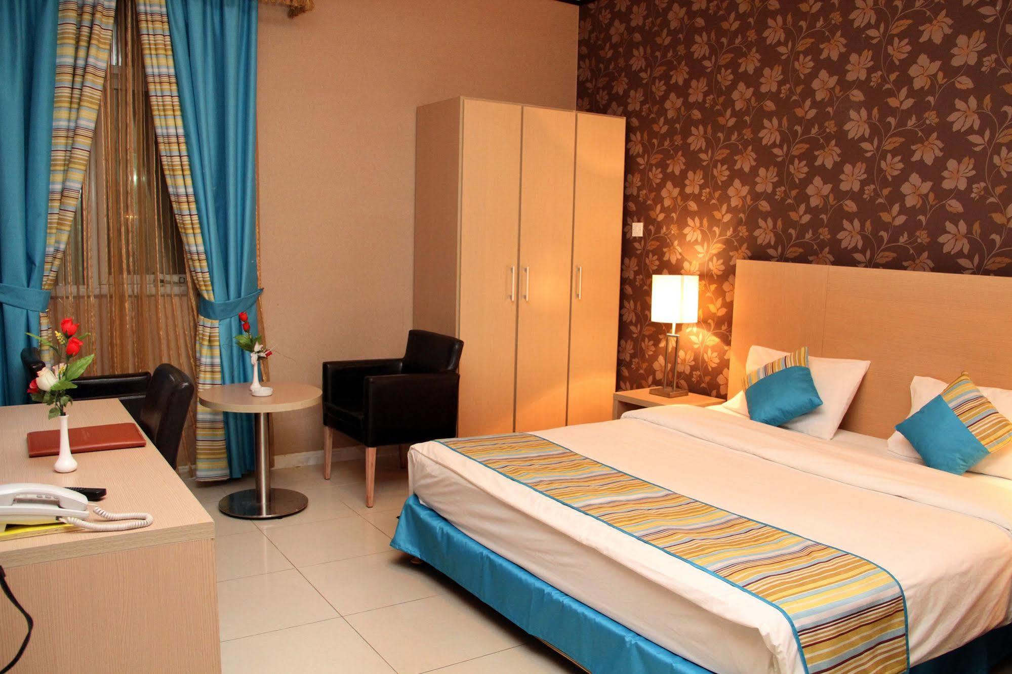 Royal Hotel Apartment Kalba ภายนอก รูปภาพ