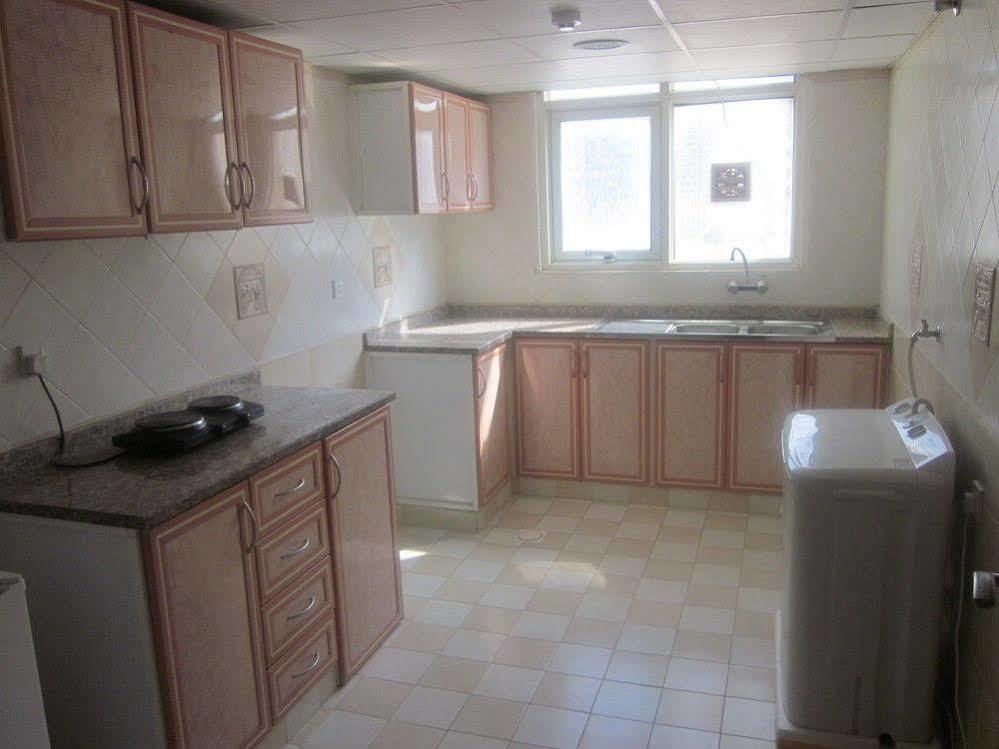 Royal Hotel Apartment Kalba ภายนอก รูปภาพ