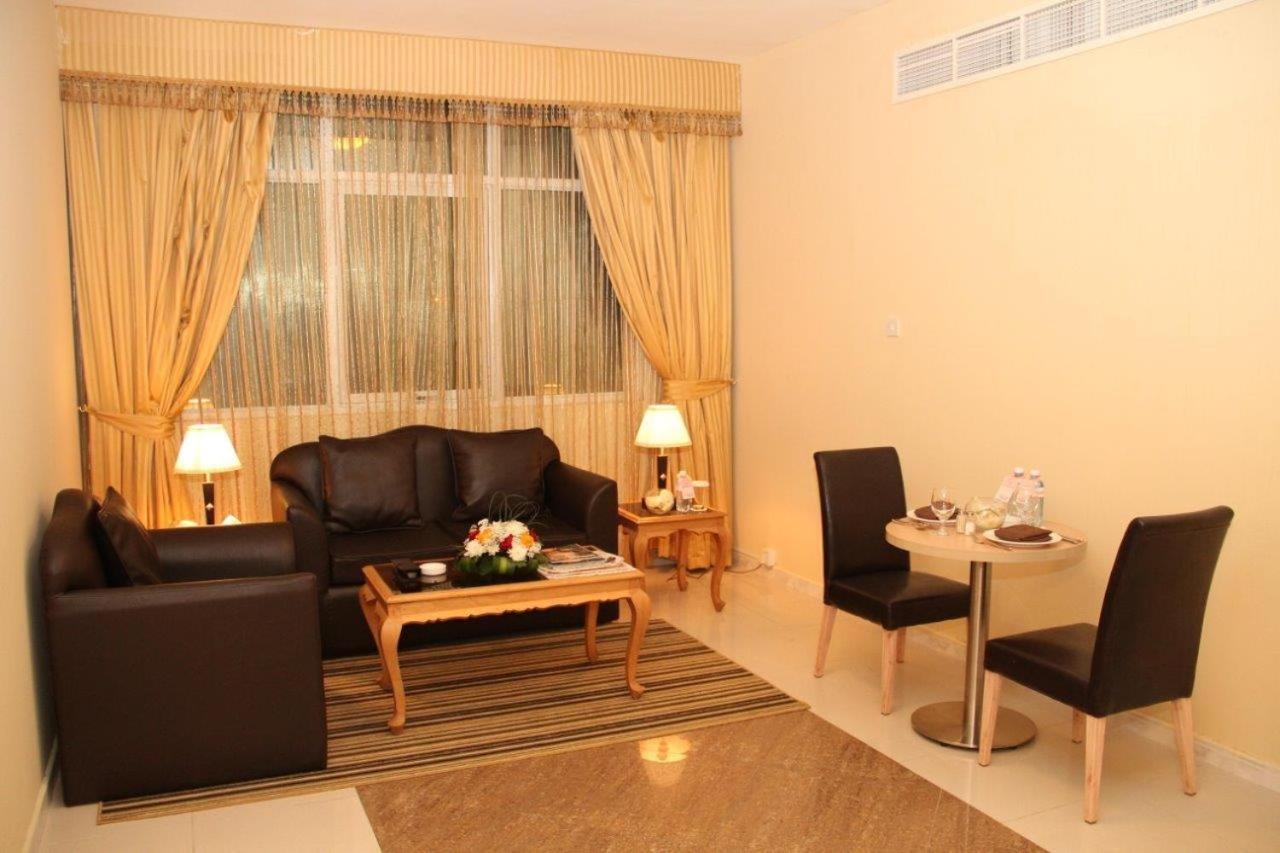 Royal Hotel Apartment Kalba ภายนอก รูปภาพ